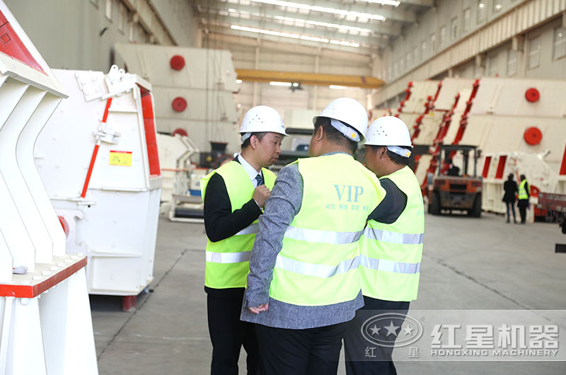 1214反擊破客戶到場參觀，了解性能